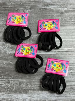 Set de colitas para cabello color negro - imagen