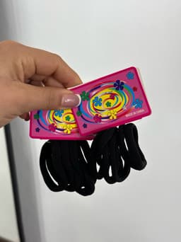 Set de colitas para cabello color negro por  MAYOR ($10 c/u Pack de 12 unidades) - imagen