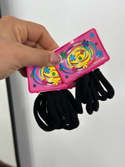 Set de colitas para cabello color negro por  MAYOR ($10 c/u Pack de 12 unidades) - imagen