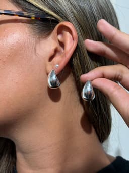 Caravanas de gota en tendencia