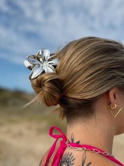 Pinza diseño de flor brillante - imagen