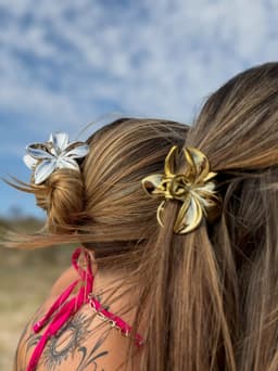 Pinza diseño de flor brillante - imagen