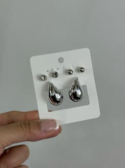 Pack de 3 caravanas en tendencia - imagen