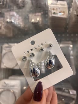 Pack de 3 caravanas en tendencia - imagen