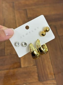 Estuche con 3 pares de caravanas en tendencia - imagen
