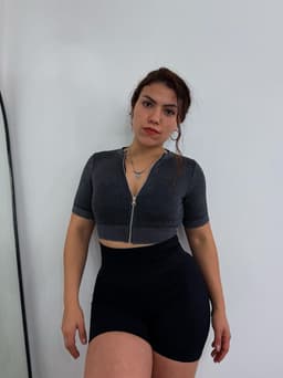 Remera nevada con cierre - imagen