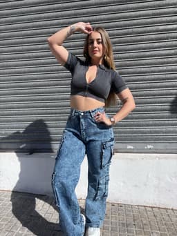 Remera nevada con cierre - imagen