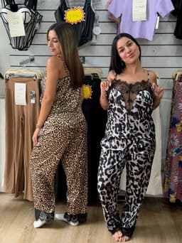 Conjunto de pijama animal Print por MAYOR ($390 c/u Pack de 12 unidades) - imagen