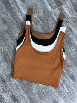 Micro top morley en tela ribana - imagen