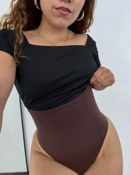 Colaless con Faja y Varillas - imagen