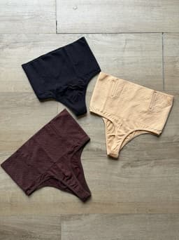 Colaless con Faja y Varillas - imagen
