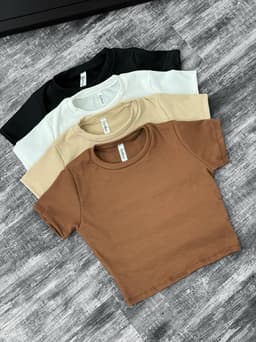 Top Remera Basic - imagen