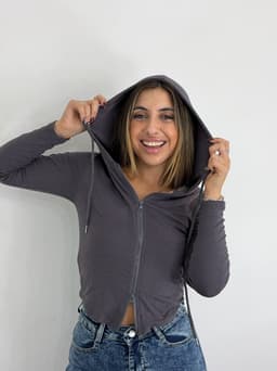 Campera deportiva