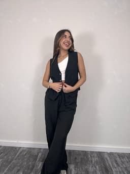 Conjunto sastrero de Chaleco y Palazo - imagen