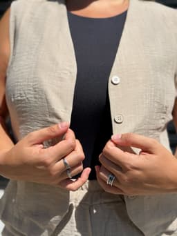 Conjunto sastrero de Chaleco y Palazo - imagen