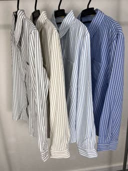 Camisa sastrera con mangas largas  y lineas - imagen