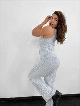 Conjunto sastrero con top con botones y palazo oxford - imagen