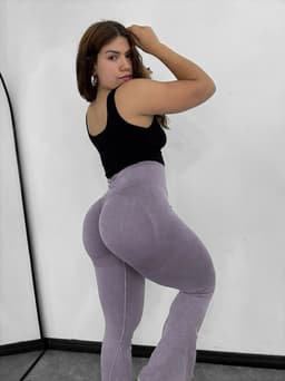 Calza oxford efecto push UP con cintura en V - imagen