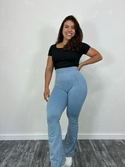 Calza oxford efecto push UP con cintura en V - imagen
