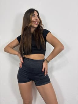 Short difuminado con Push UP - imagen