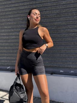 Short difuminado con Push Up por MAYOR ($210 c/u Pack de 12 unidades) - imagen