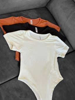 Body Remera Clasico - imagen