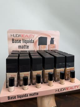 Base liquida extrema cobertura - imagen