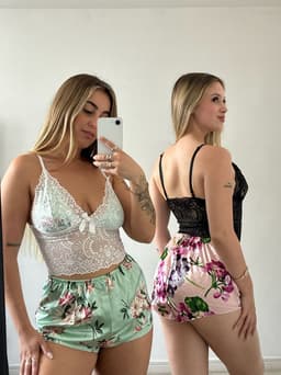 Pijama de dama diseño floral mas top con encaje - imagen