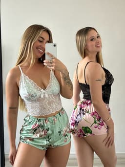 Pijama de dama diseño floral mas top con encaje - imagen