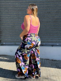 Top musculosa con breteles - imagen