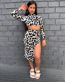 Conjunto de Vaquita de pollera mas top - imagen