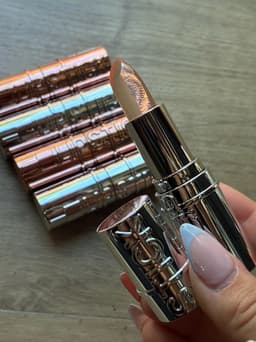 Balsamo labial hidratante - imagen