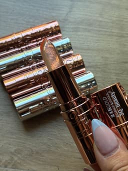 Balsamo labial hidratante - imagen