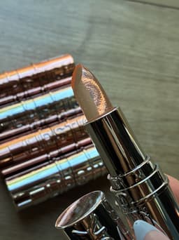 Balsamo labial hidratante - imagen