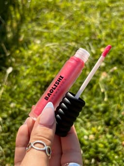 Labial gloss con glitter - imagen
