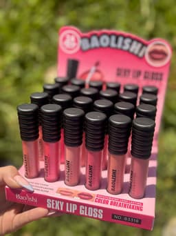 Labial gloss con glitter - imagen