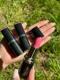 Labial en barra - imagen