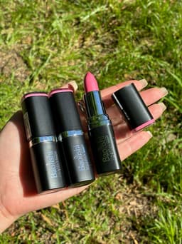 Labial en barra - imagen