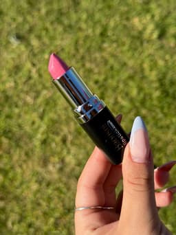 Labial en barra - imagen