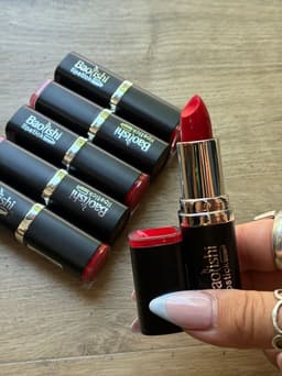 Labial en barra - imagen