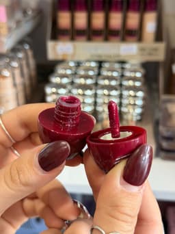 Labial gloss rojo