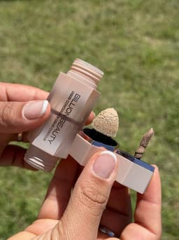 Corrector liquido y contorno doble 2 en 1 - imagen