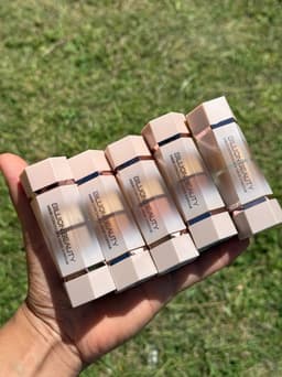Corrector liquido y contorno doble 2 en 1 - imagen