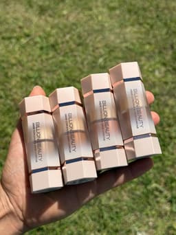 Corrector liquido y contorno doble 2 en 1 - imagen