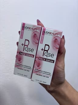 Serum facial de rosas - imagen