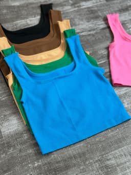 Top musculosa - imagen