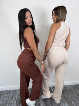 Conjunto de palazo y top - imagen