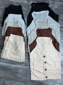 Conjunto de palazo y top por MAYOR( $ 450 c/u Pack de 6 unidades ) - imagen