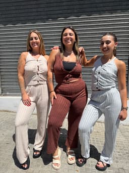 Conjunto de palazo y top por MAYOR( $ 450 c/u Pack de 6 unidades ) - imagen