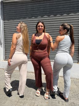 Conjunto de palazo y top por MAYOR( $ 450 c/u Pack de 6 unidades ) - imagen